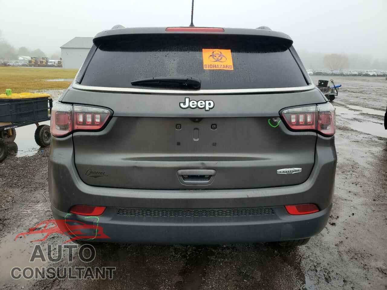 JEEP COMPASS 2018 - 3C4NJCBB2JT240965