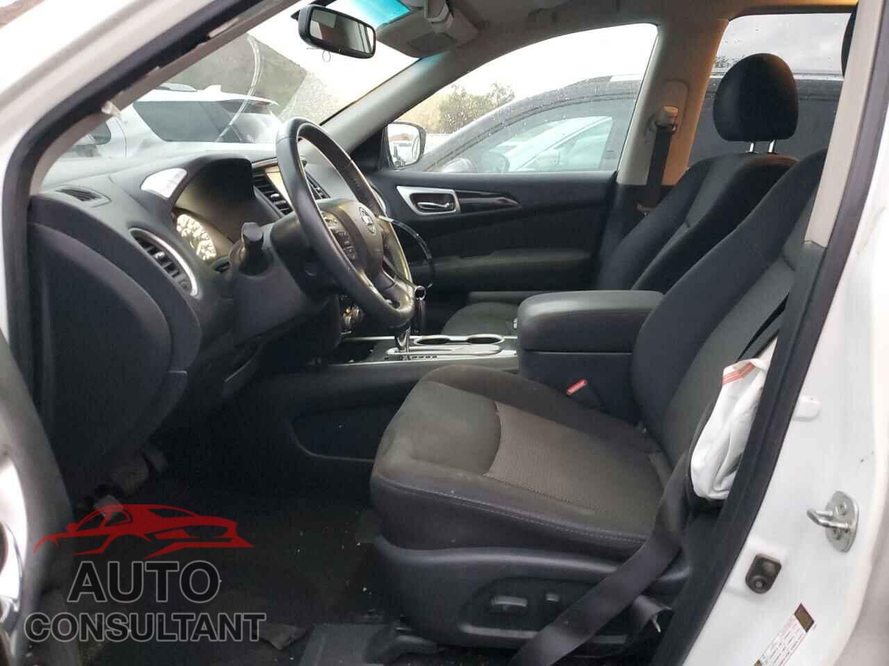 NISSAN PATHFINDER 2017 - 5N1DR2MN1HC681641