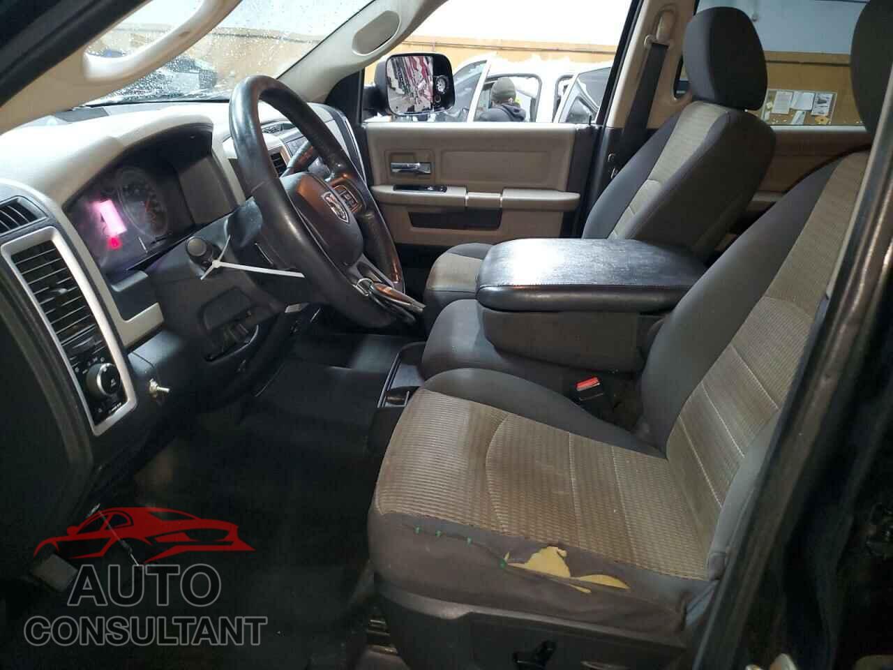 DODGE RAM 1500 2012 - 1C6RD7LT4CS205993