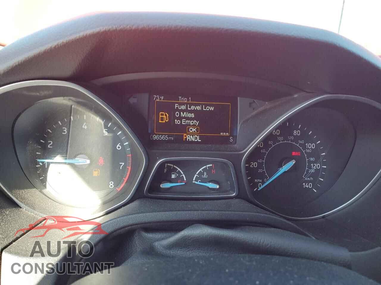 FORD FOCUS 2017 - 1FADP3F27HL304319
