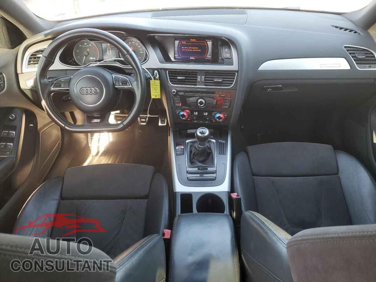 AUDI S4/RS4 2013 - WAUDGAFL9DA115732