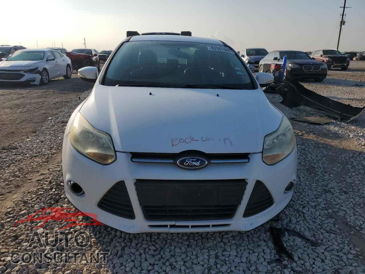 FORD FOCUS 2014 - 1FADP3F22EL130333