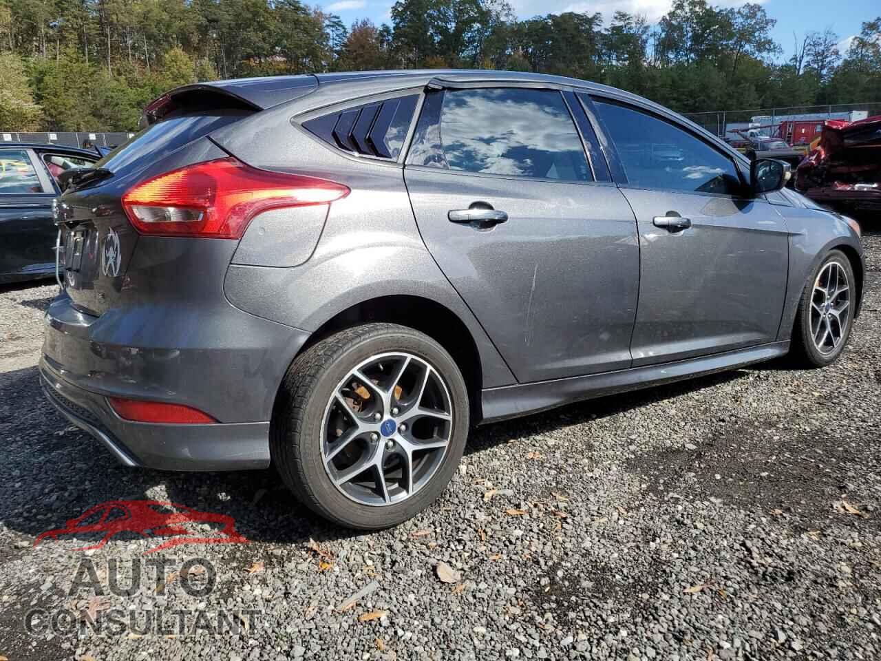 FORD FOCUS 2016 - 1FADP3K24GL289332