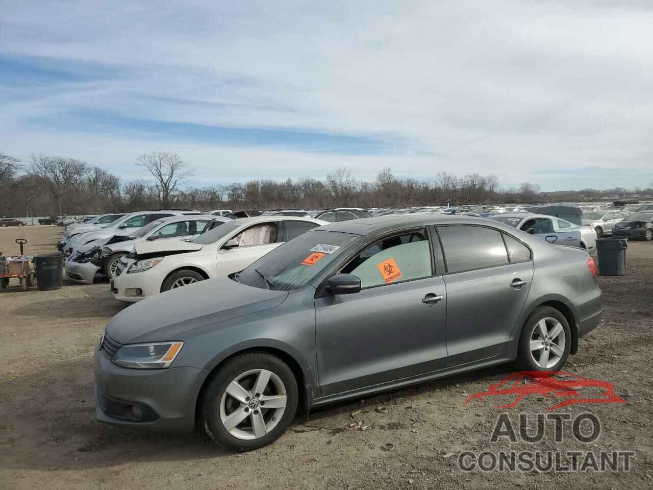 VOLKSWAGEN JETTA 2012 - 3VWLL7AJ5CM379094