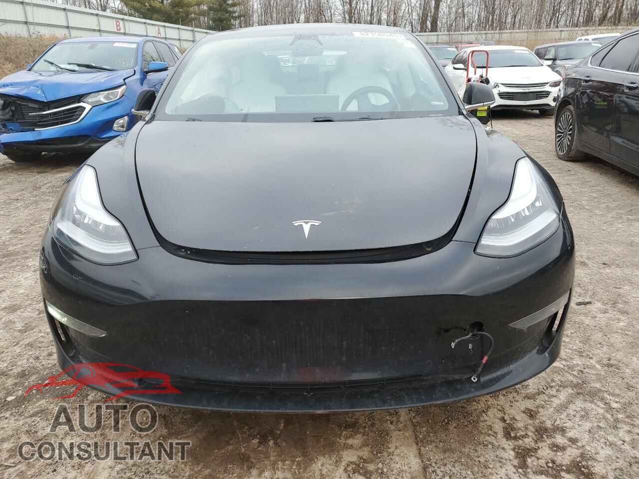 TESLA MODEL 3 2019 - 5YJ3E1EB2KF365833