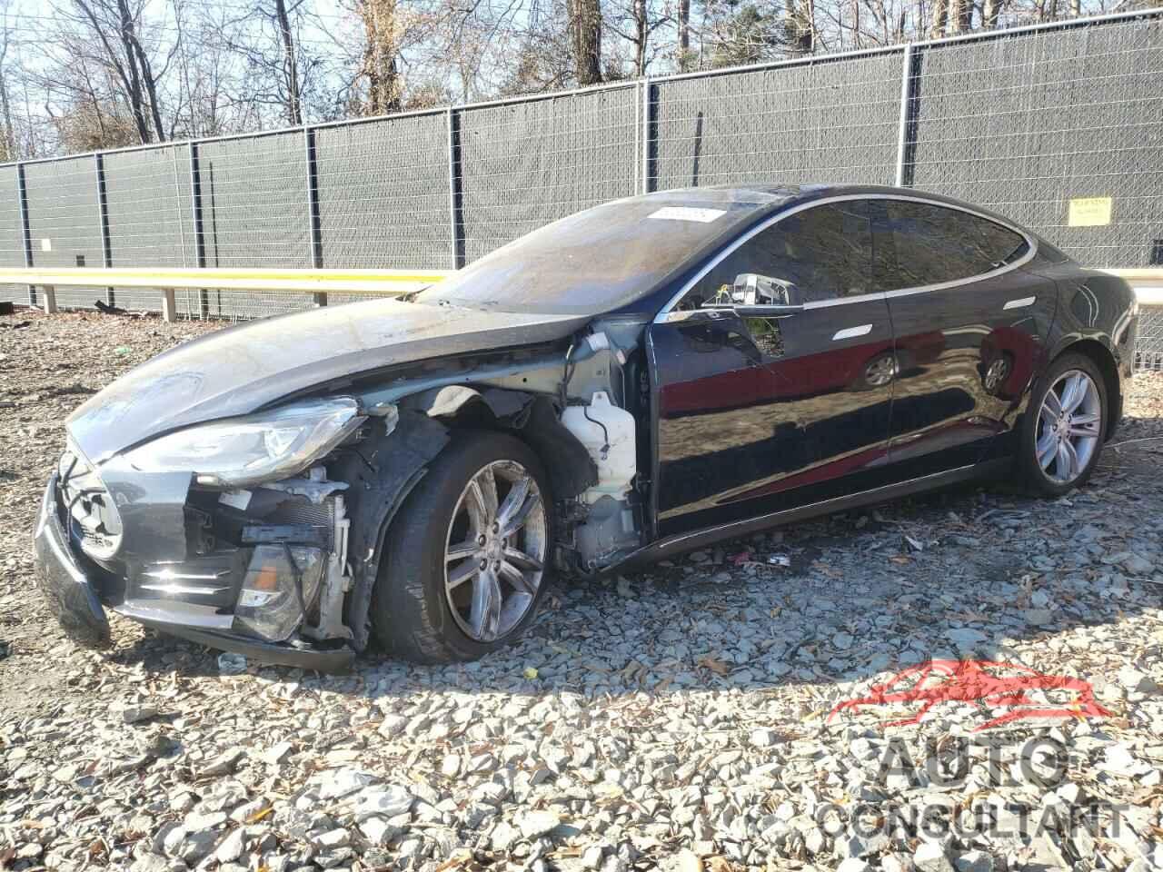 TESLA MODEL S 2013 - 5YJSA1CN0DFP26595