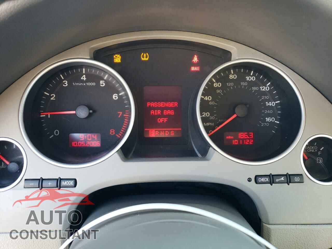 AUDI A4 2009 - WAUDF48H99K006086