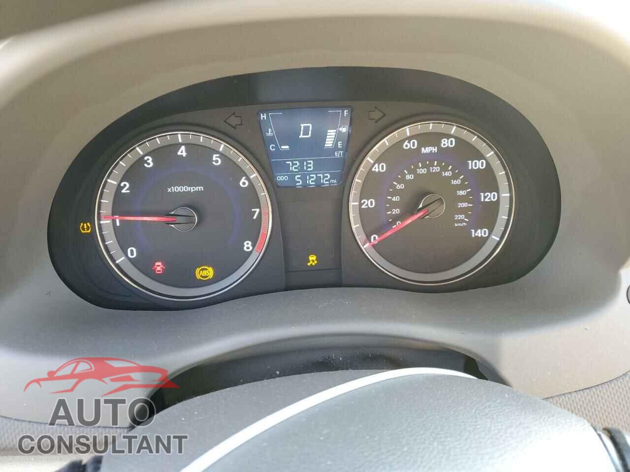 HYUNDAI ACCENT 2012 - KMHCU4AE2CU182005