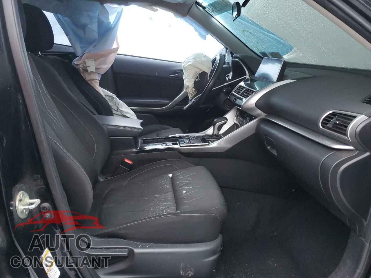 MITSUBISHI ECLIPSE 2018 - JA4AT5AA2JZ069134