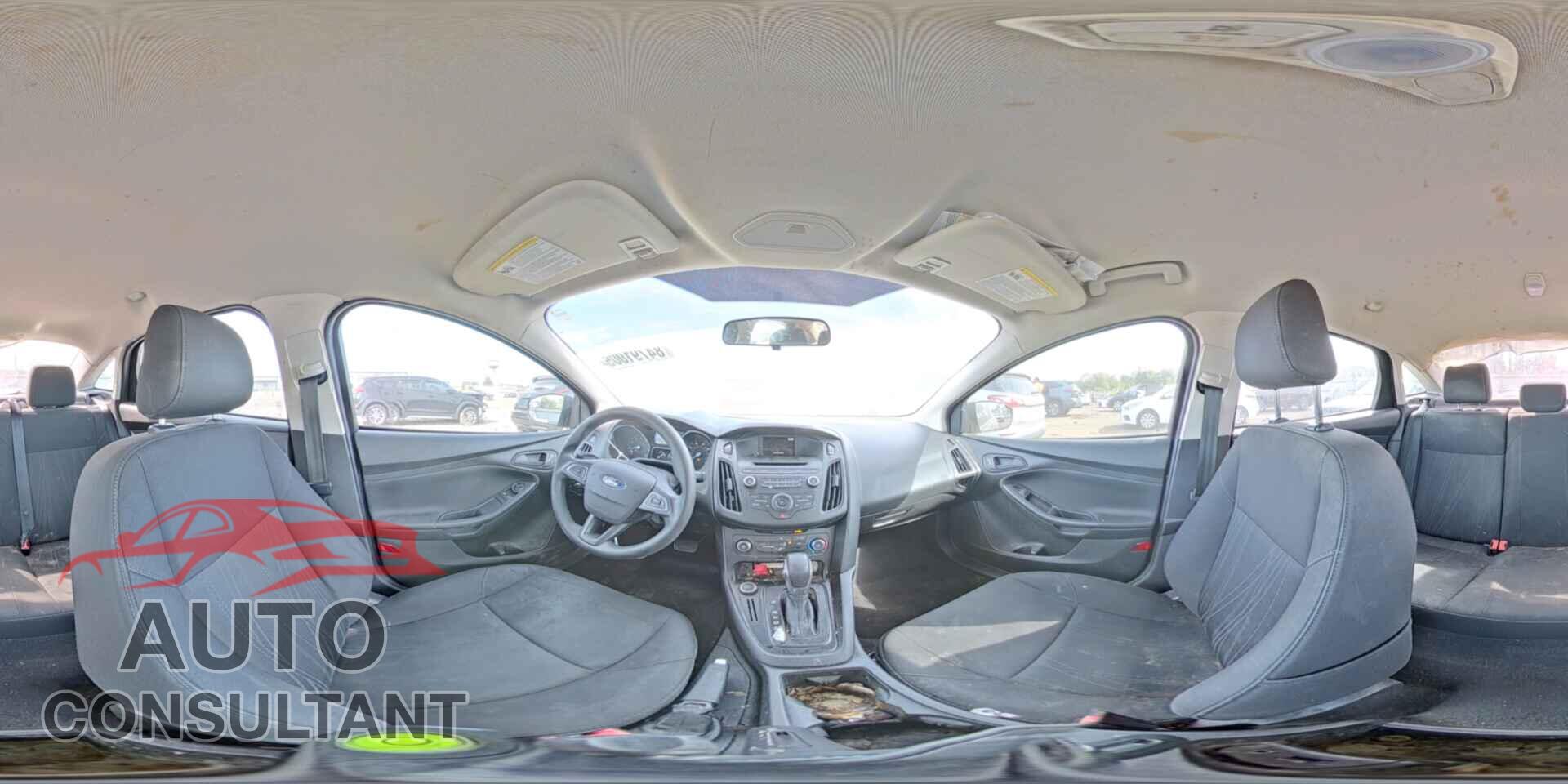FORD FOCUS 2015 - 1FADP3E26FL355373