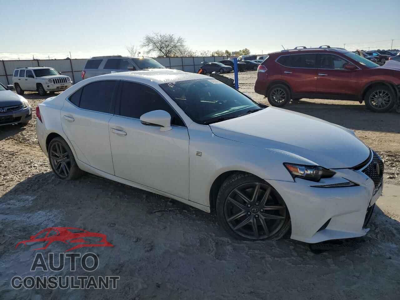 LEXUS IS 2016 - JTHBA1D27G5035959