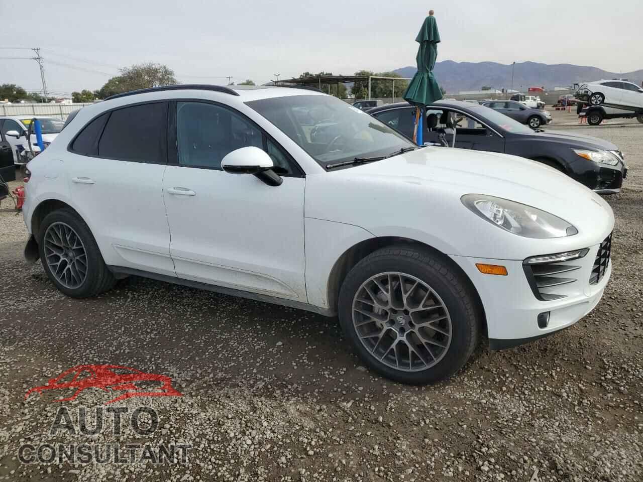 PORSCHE MACAN 2016 - WP1AB2A54GLB42556