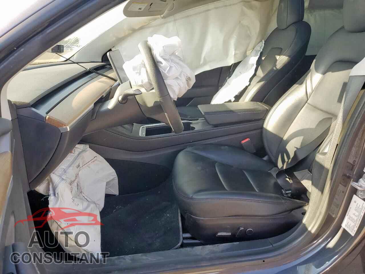 TESLA MODEL 3 2021 - 5YJ3E1EB6MF035583