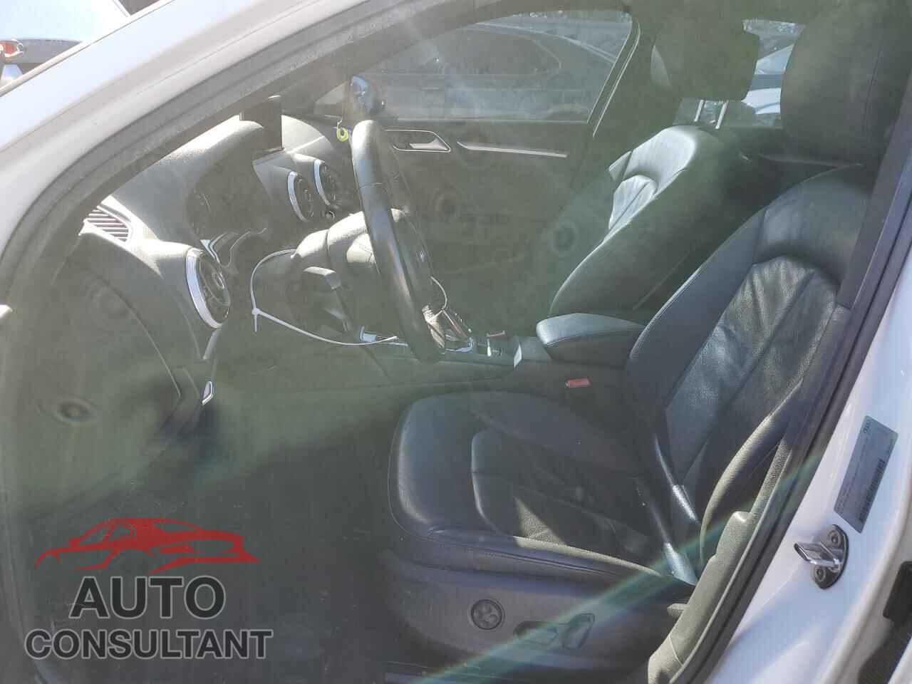 AUDI A3 2016 - WAUA7GFF2G1066006