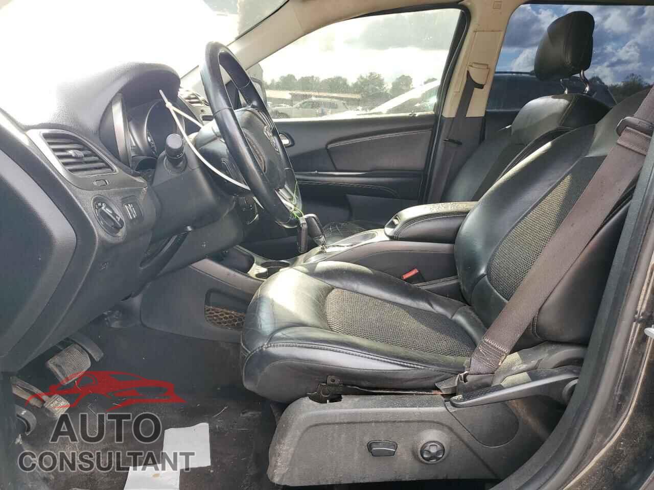 DODGE JOURNEY 2018 - 3C4PDCGB3JT513856