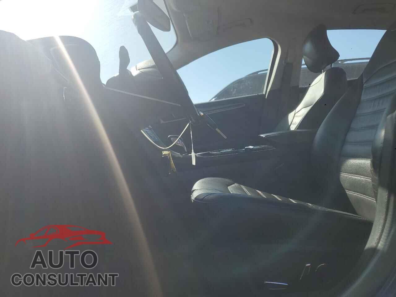 FORD FUSION 2016 - 3FA6P0LU9GR251474