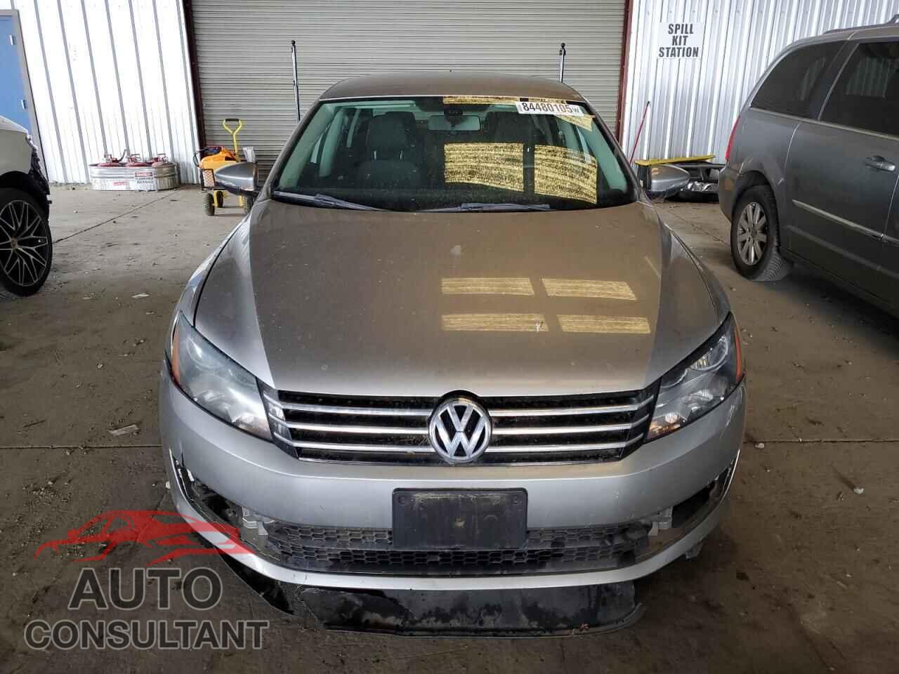 VOLKSWAGEN PASSAT 2012 - 1VWAP7A36CC035367