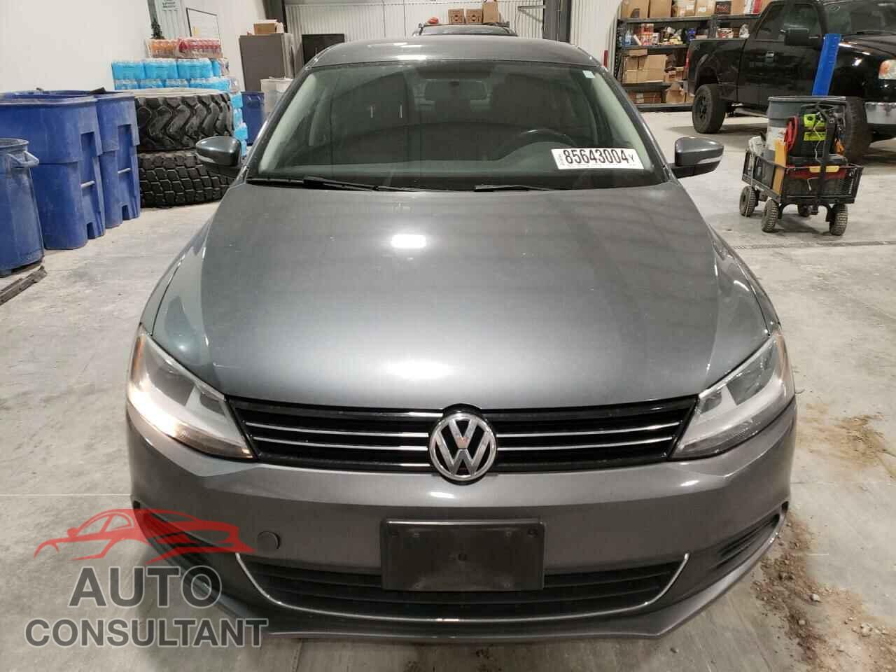 VOLKSWAGEN JETTA 2014 - 3VWB07AJ8EM336442