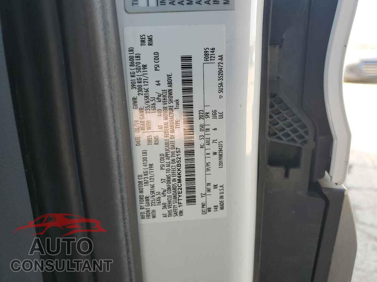 FORD TRANSIT 2019 - 1FTYE2CM4KKB52157