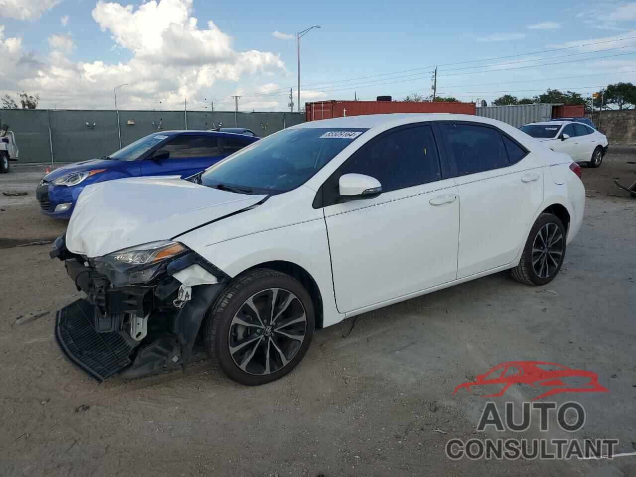 TOYOTA COROLLA 2017 - 5YFBURHE2HP621808