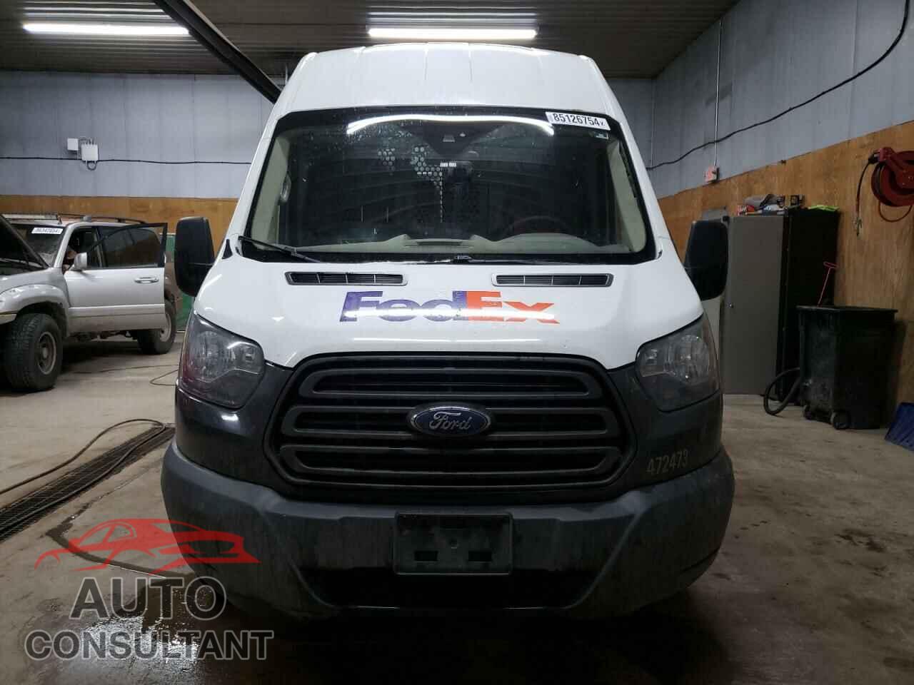 FORD TRANSIT 2017 - 1FTYR2XMXHKA69906