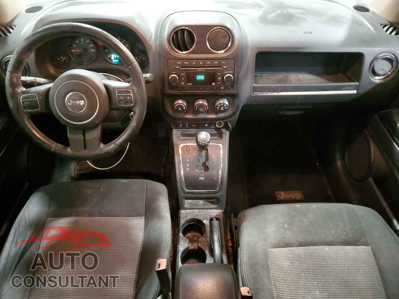 JEEP COMPASS 2011 - 1J4NF1FB6BD278331