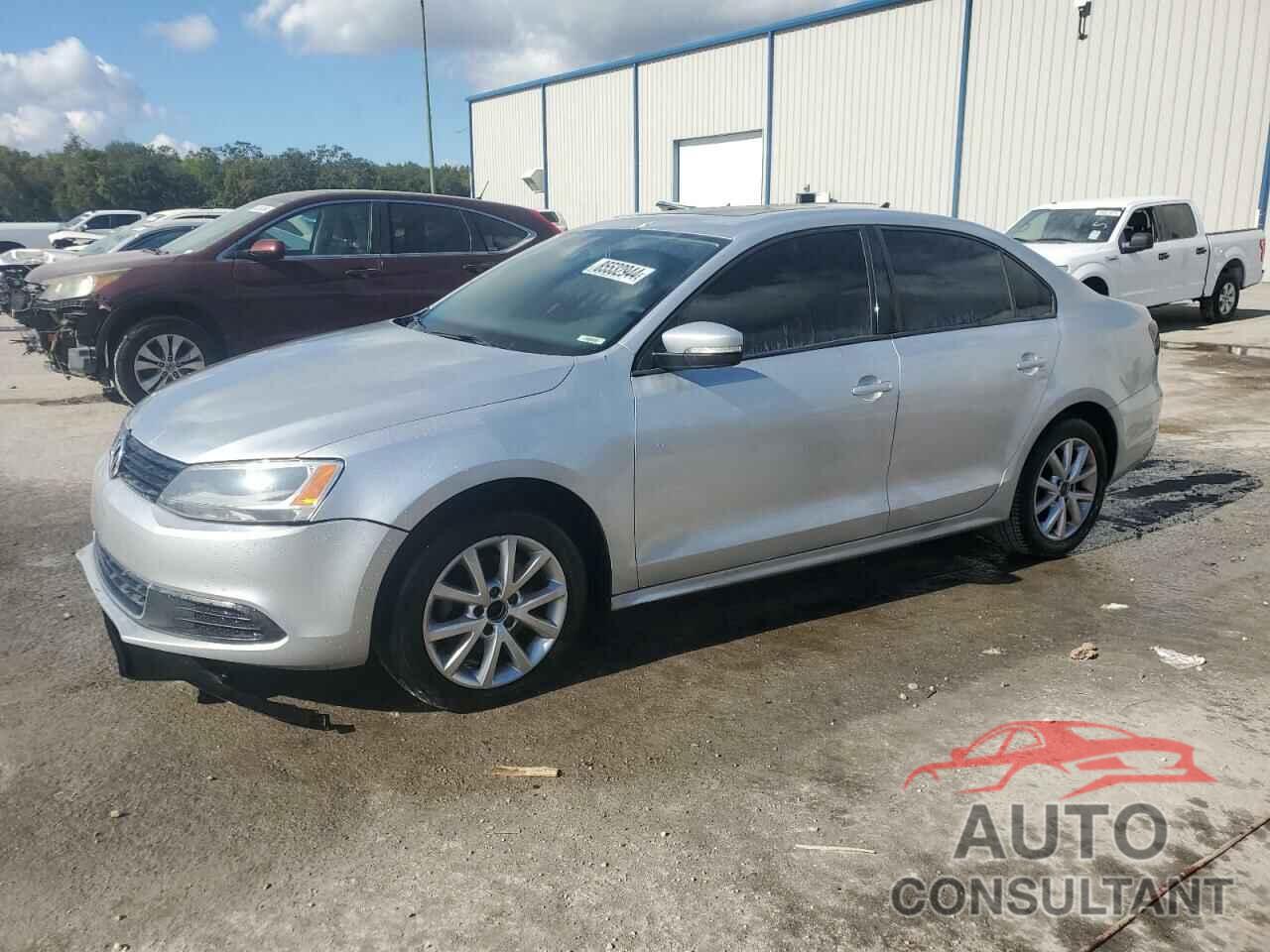 VOLKSWAGEN JETTA 2012 - 3VWDX7AJ3CM422405
