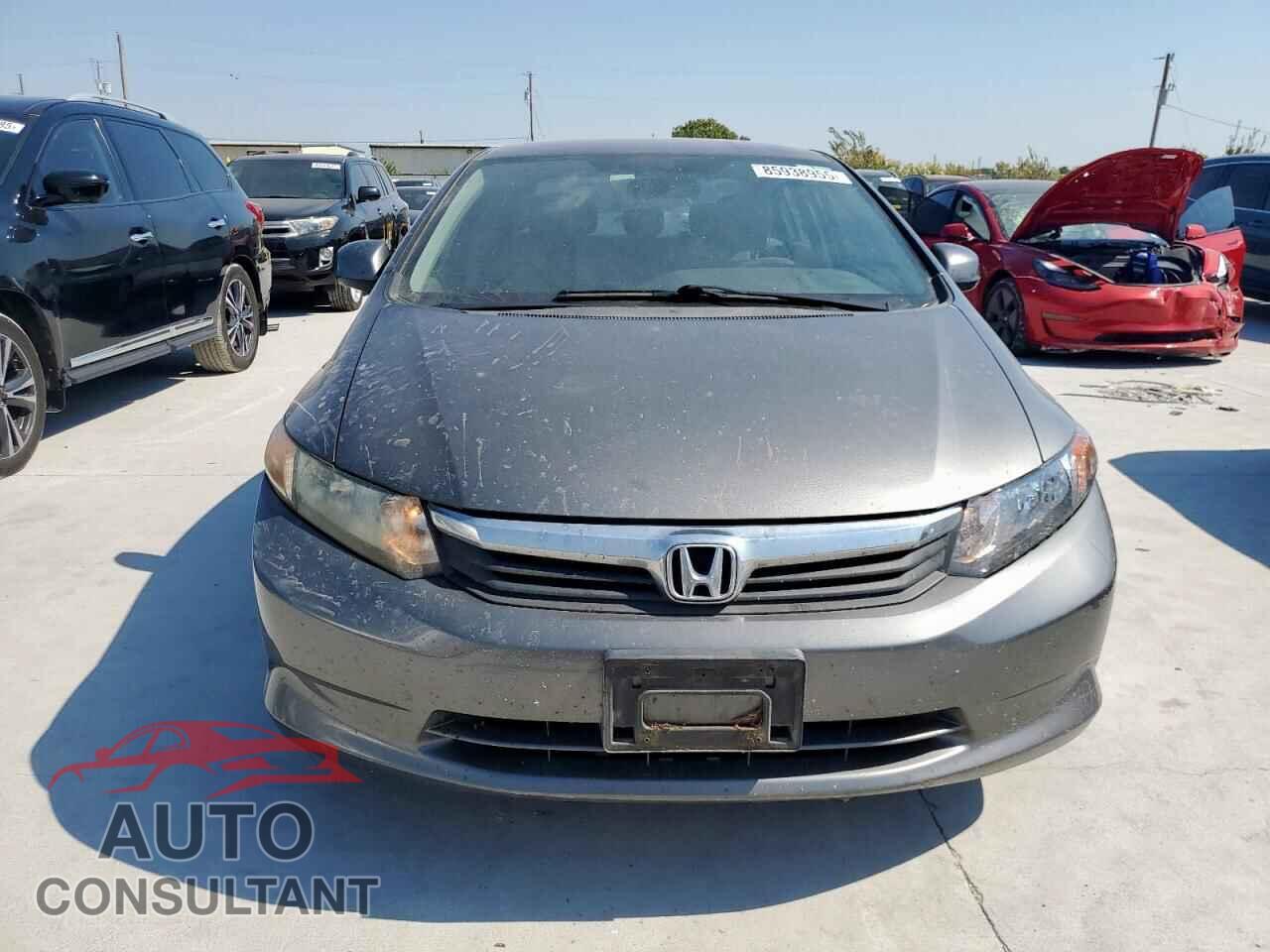 HONDA CIVIC 2012 - 2HGFB2F62CH551897