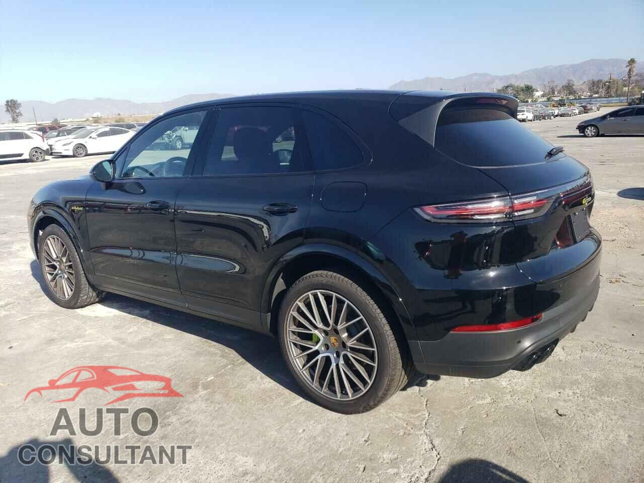 PORSCHE CAYENNE 2023 - WP1AE2AY5PDA12054