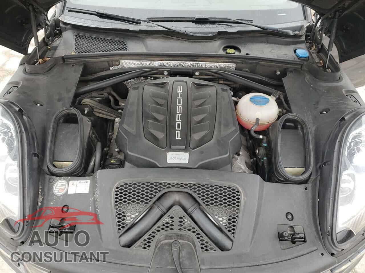 PORSCHE MACAN 2015 - WP1AB2A59FLB68858