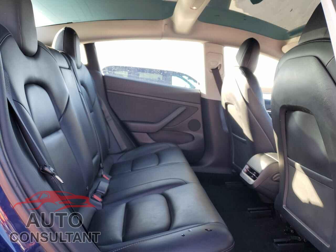 TESLA MODEL 3 2022 - 5YJ3E1EA6NF287570