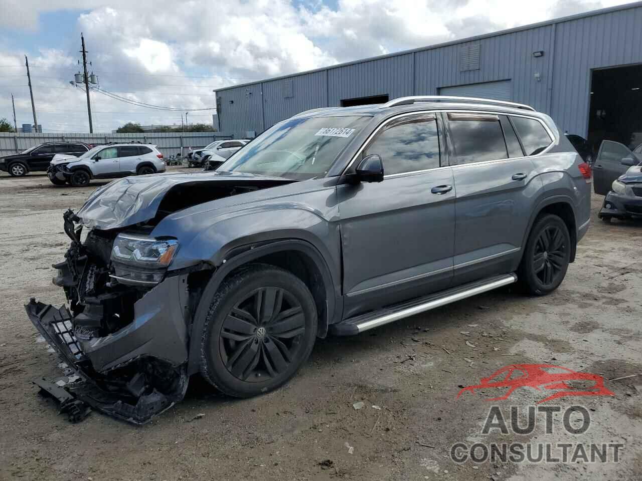 VOLKSWAGEN ATLAS 2018 - 1V2NR2CA5JC544956