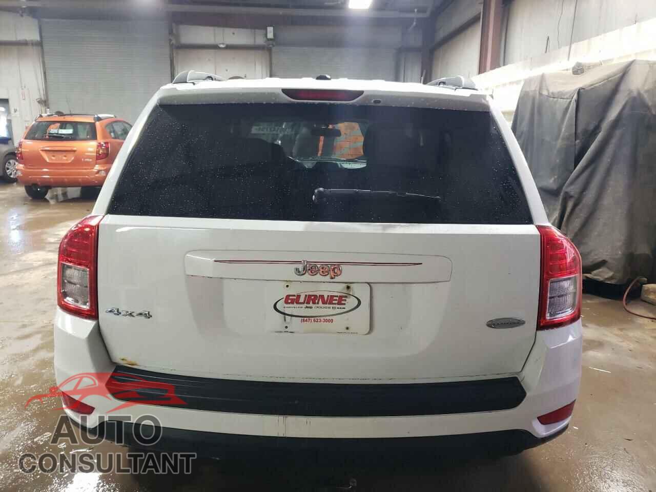 JEEP COMPASS 2011 - 1J4NF1FB1BD282819