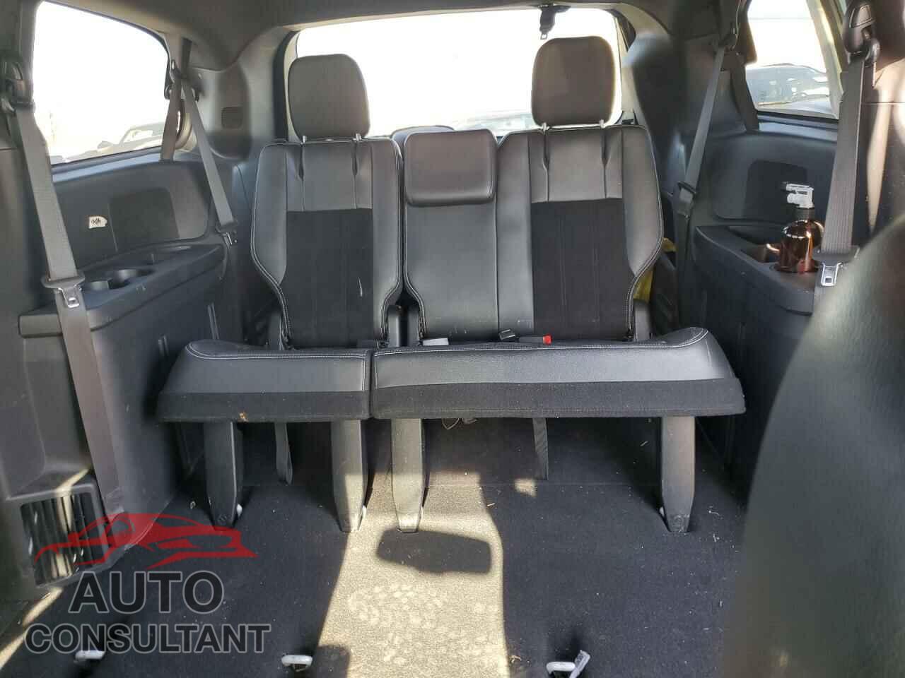 DODGE CARAVAN 2015 - 2C4RDGCG7FR703946