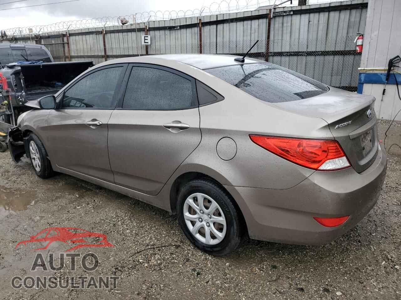 HYUNDAI ACCENT 2013 - KMHCT4AE2DU520233