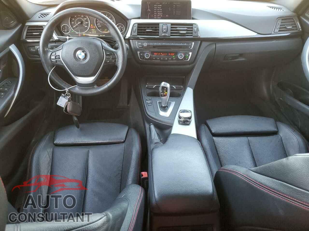 BMW 3 SERIES 2013 - WBA3A9C58DF476132