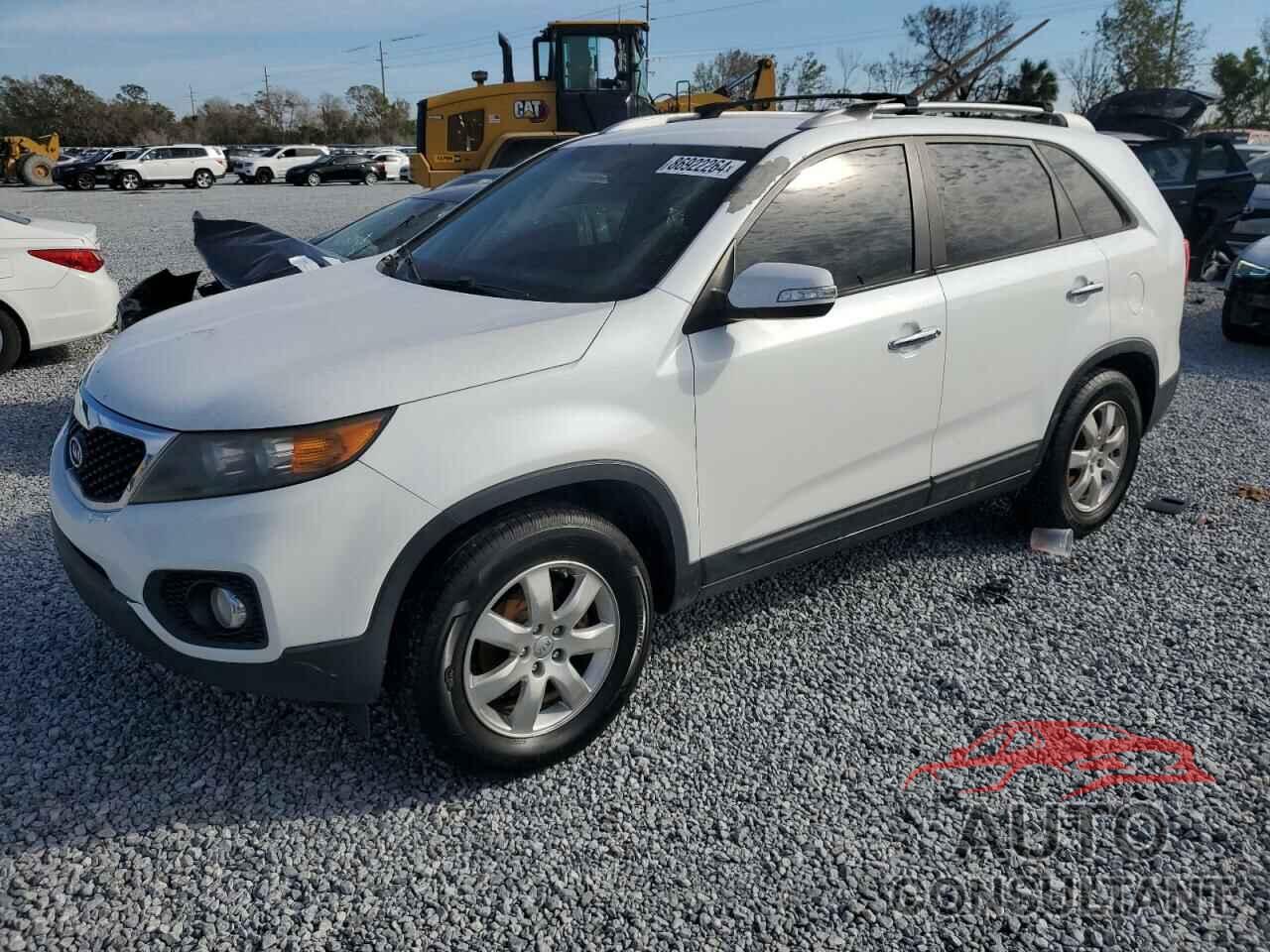 KIA SORENTO 2013 - 5XYKT3A64DG418212