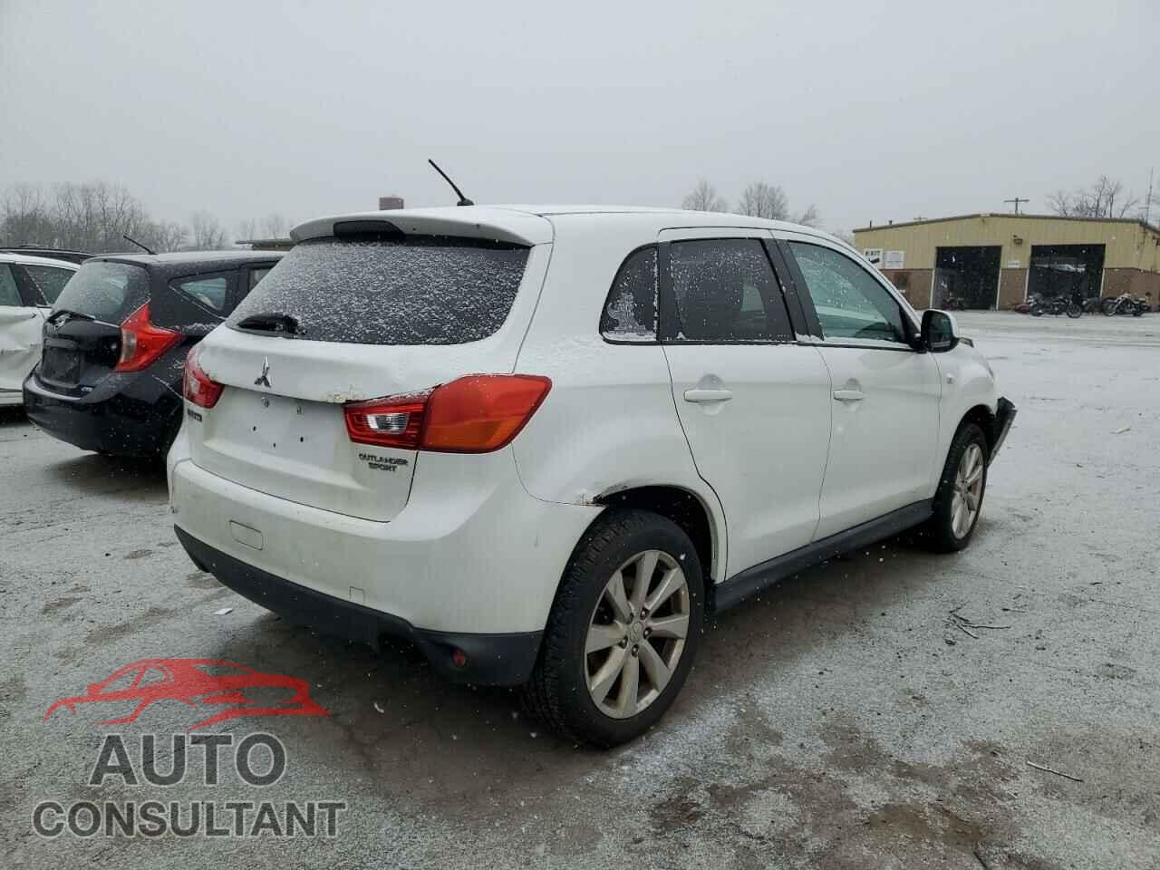 MITSUBISHI OUTLANDER 2015 - 4A4AR3AU2FE028013