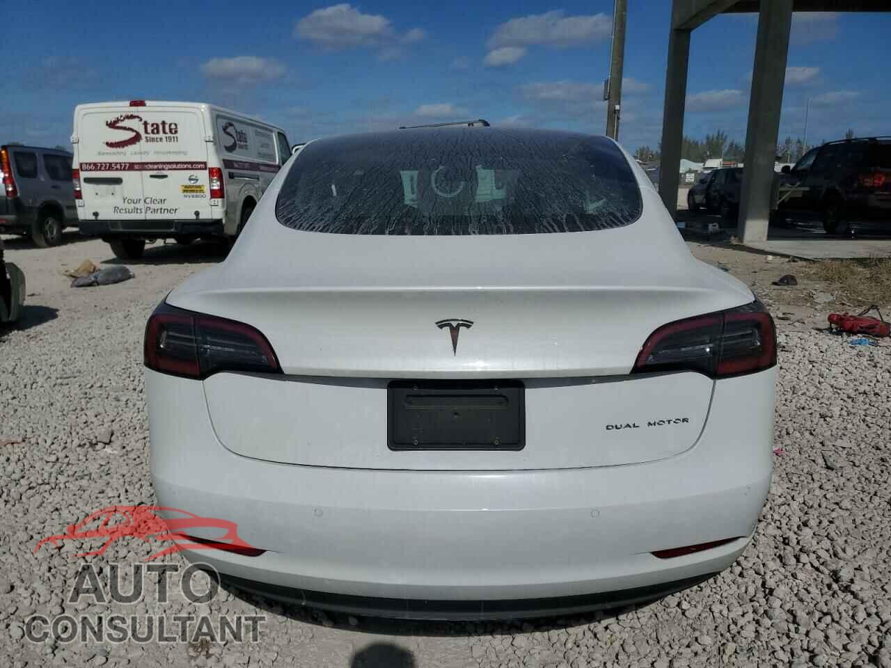 TESLA MODEL 3 2022 - 5YJ3E1EB4NF104241