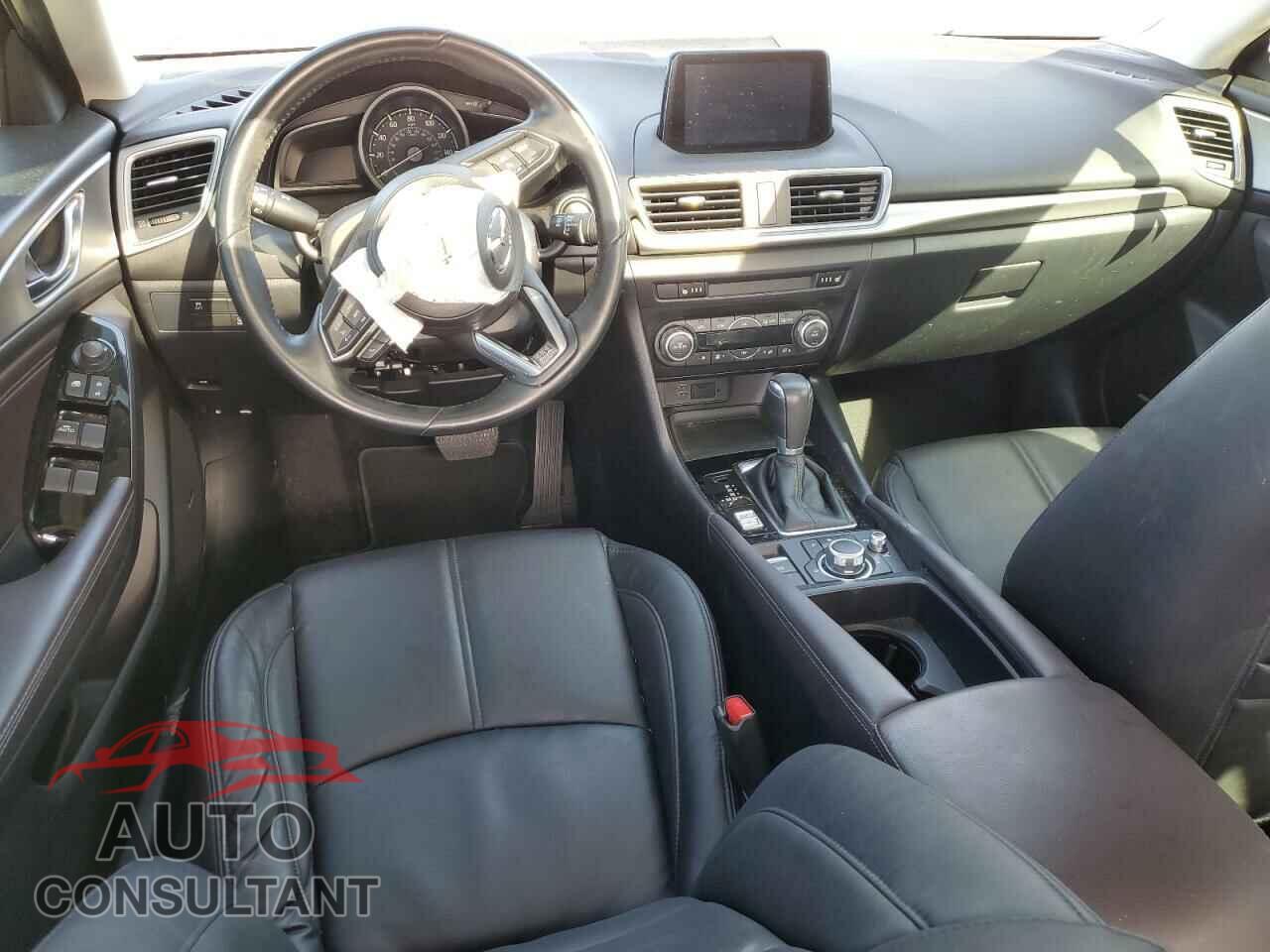 MAZDA 3 2017 - 3MZBN1V73HM112013