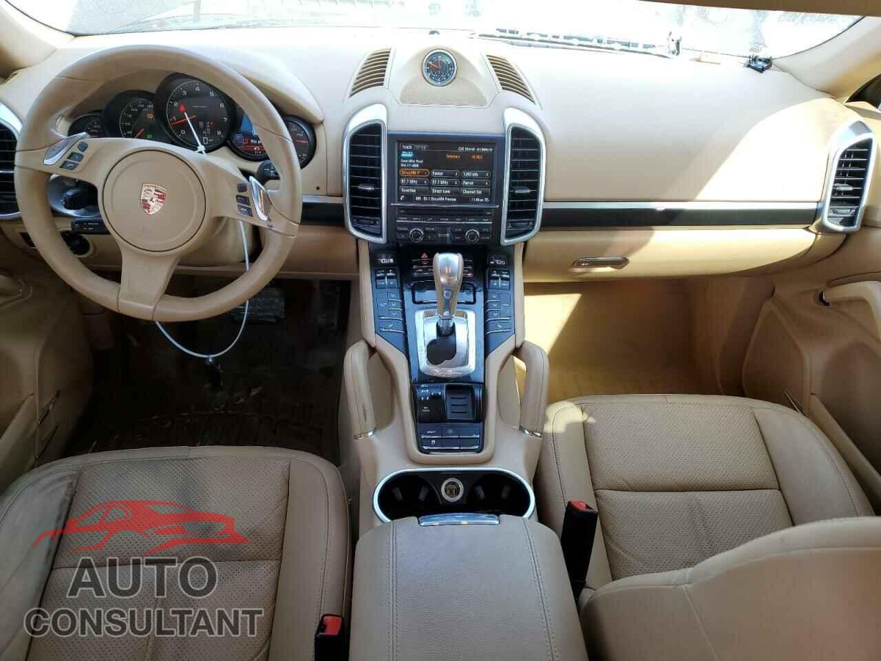 PORSCHE CAYENNE 2014 - WP1AA2A21ELA01935