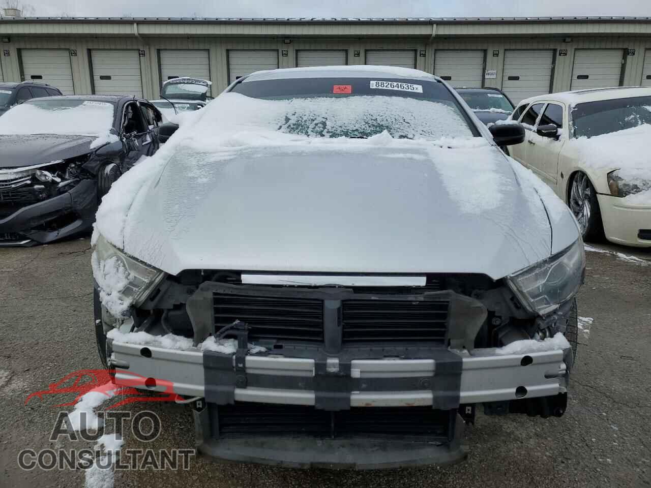 FORD TAURUS 2015 - 1FAHP2D81FG127050