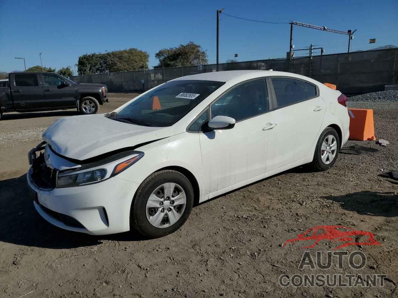 KIA FORTE 2018 - 3KPFK4A70JE283239