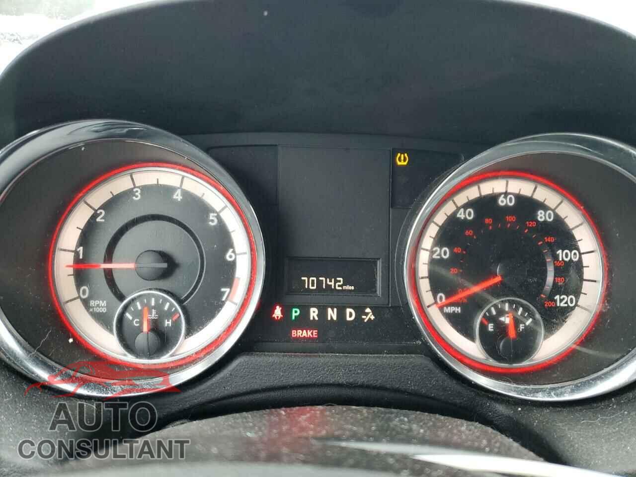 DODGE CARAVAN 2017 - 2C4RDGCG4HR631333