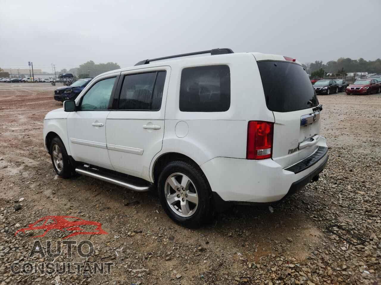 HONDA PILOT 2011 - 5FNYF3H59BB038883