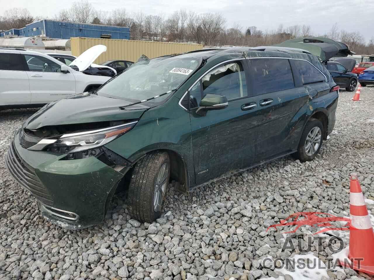 TOYOTA SIENNA 2021 - 5TDESKFC9MS014575