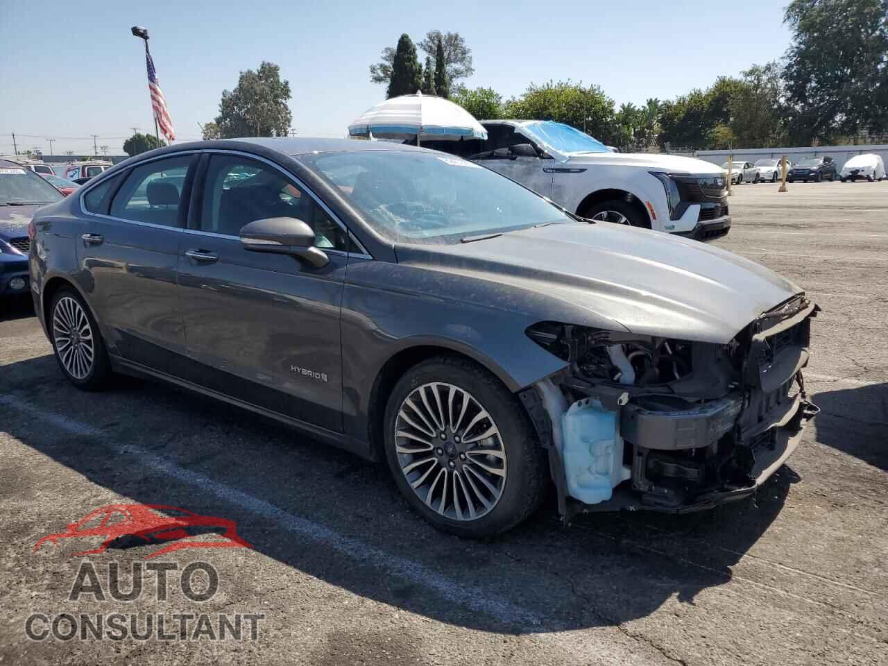 FORD FUSION 2017 - 3FA6P0LU5HR117420