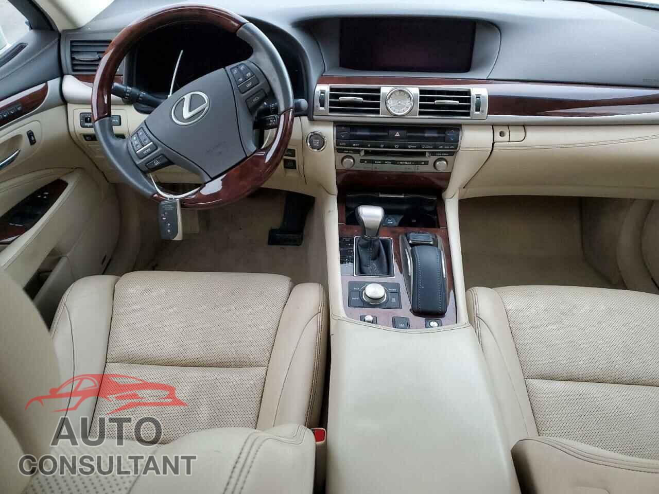 LEXUS LS460 2017 - JTHCL5EF9H5028522