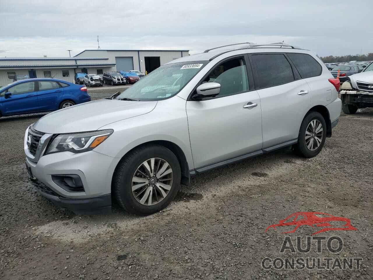 NISSAN PATHFINDER 2017 - 5N1DR2MN8HC910140