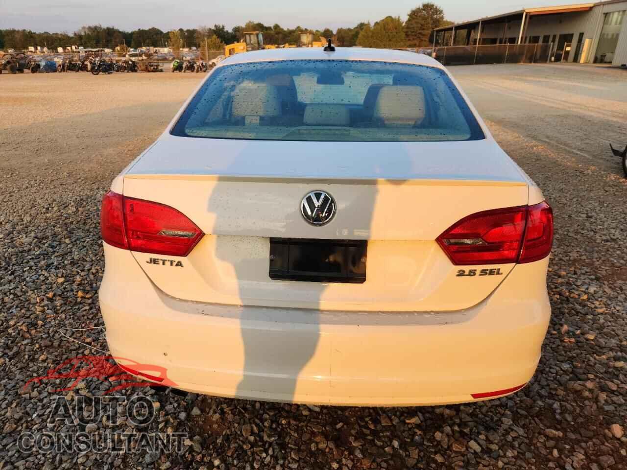 VOLKSWAGEN JETTA 2012 - 3VWLP7AJ5CM360663